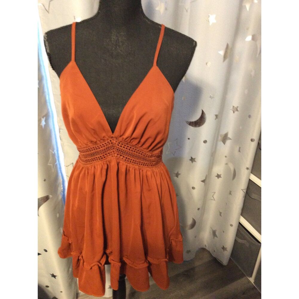 Cider Medium V Neck Spaghetti Strap Baby Doll Ruffled Top Rust Brown Crochet